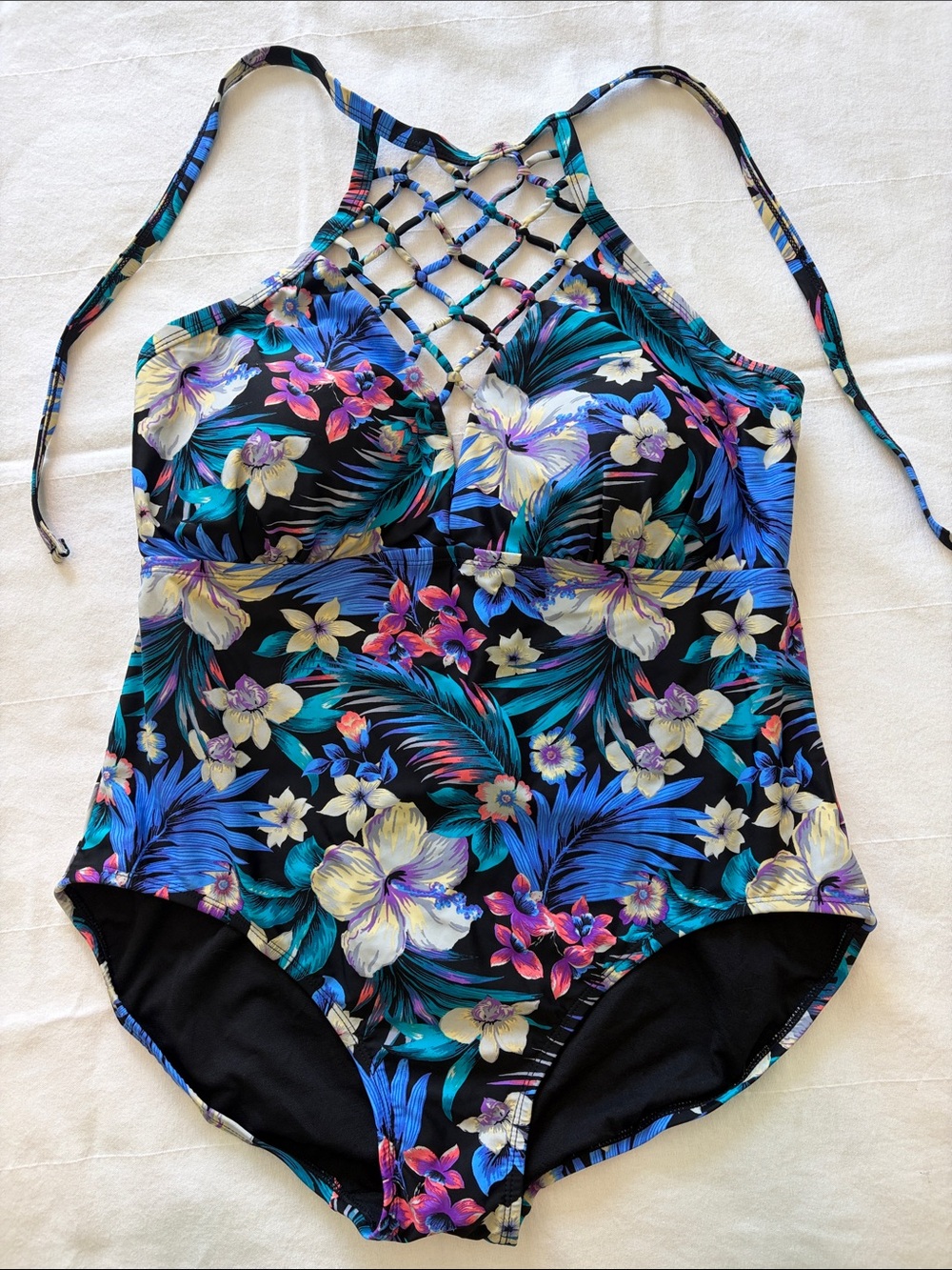 Women's NWOT Tahiti Swimsuit Lattice Work Neckline